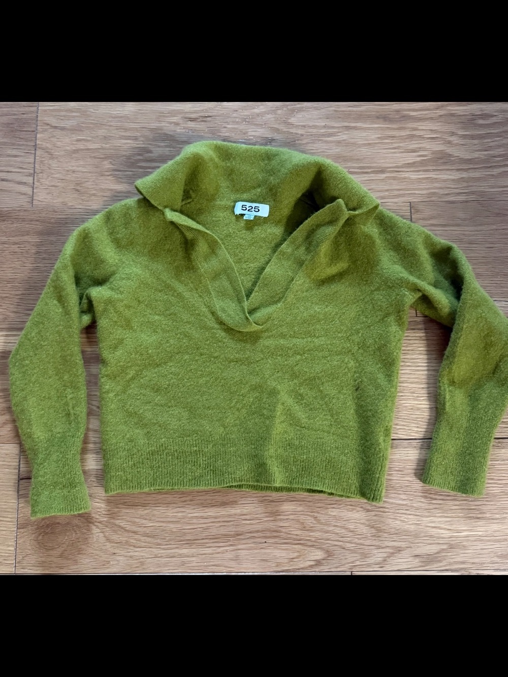 525 America Moss Green V-Neck Soft Knit Sweater